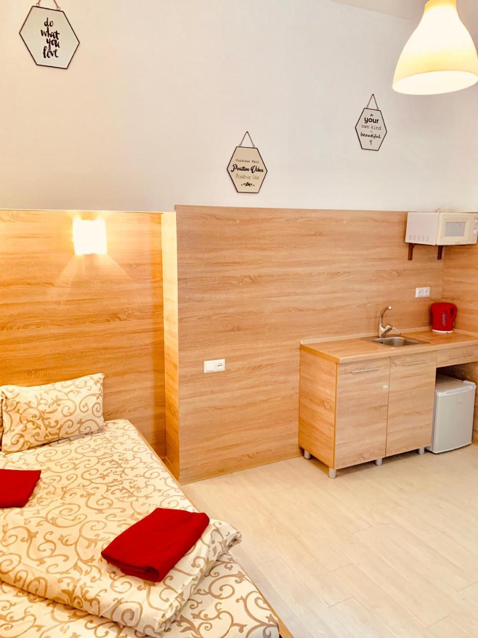Mini Smart Apartments In The Central Part Of Lviv Ngoại thất bức ảnh