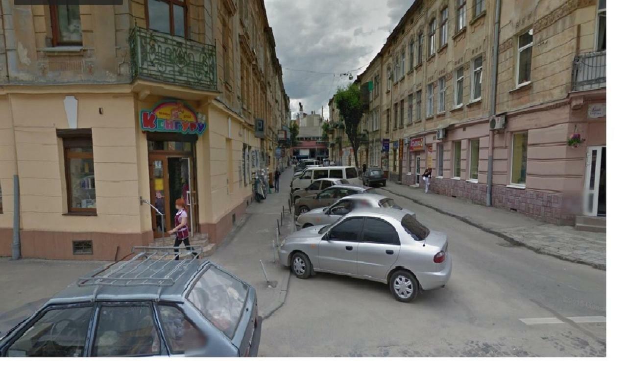 Mini Smart Apartments In The Central Part Of Lviv Ngoại thất bức ảnh